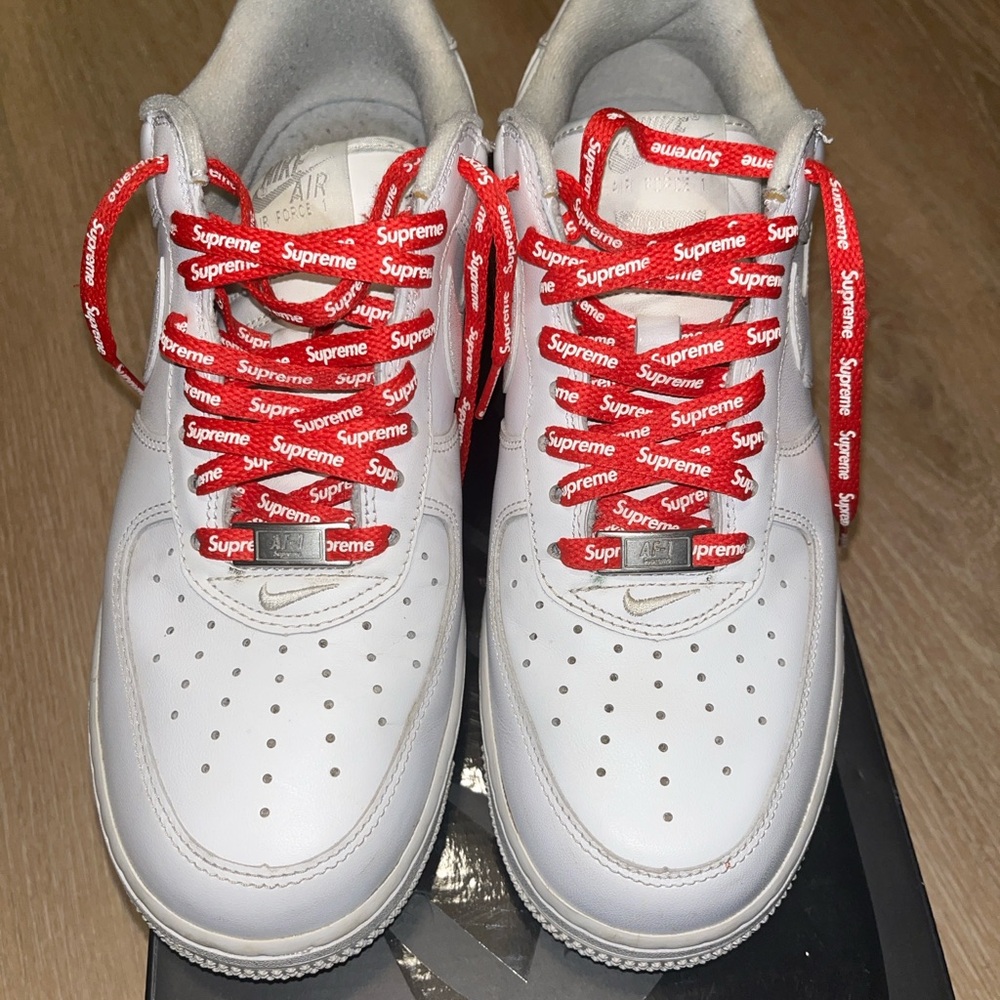 Supreme Air forces size 8 men's willing to negotiate